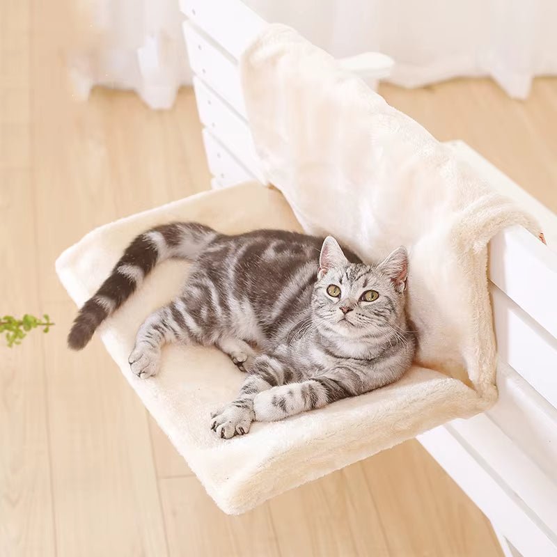 Hamac pour chat radiateur - Peluche - ChatTisfait