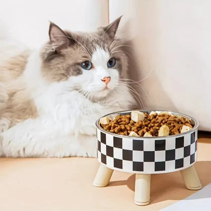 Gamelle chat - sur pieds